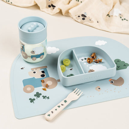 <tc>Done by Deer</tc> Træningskrus 360 grader Tiny Farm Blue