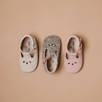 Baby Dutch Baby Schoentjes Evi Roze Suede koop je bij Babywinkel