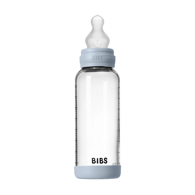 BIBS Babyfles Glass Silicone Baby Blue 240Ml koop je bij Babywinkel