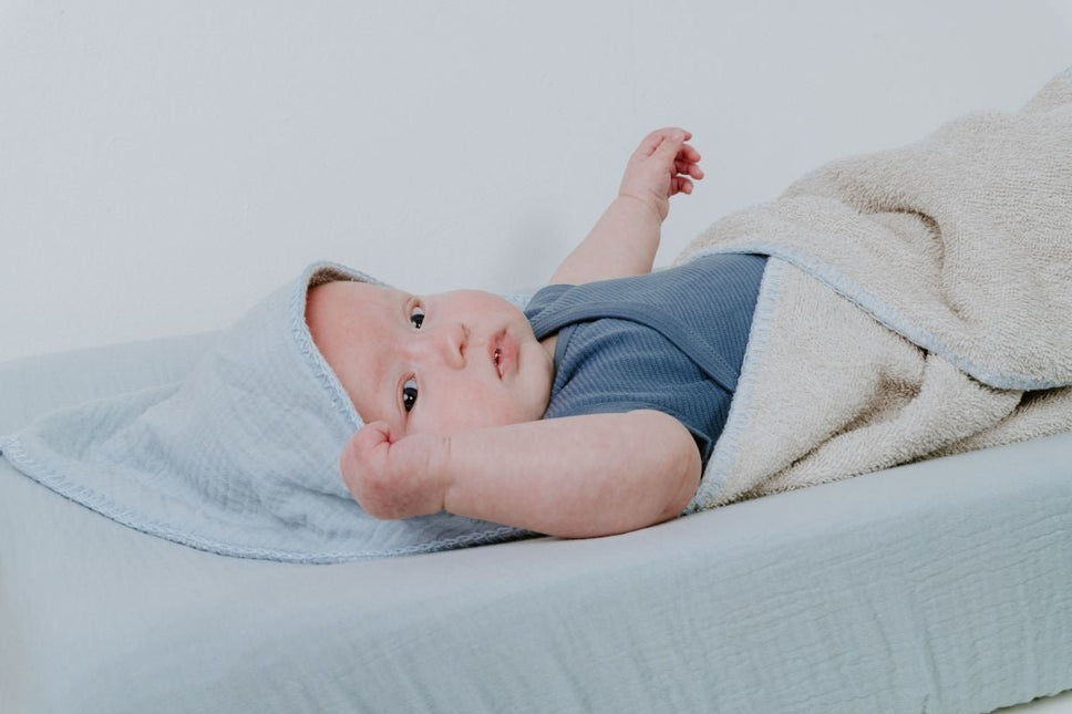 Baby's Only Badcape Baby Fresh Misty Blue koop je bij Babywinkel