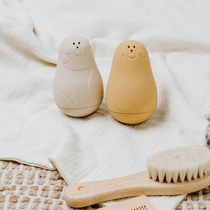 Baby's Only Badspeelgoed Pingu√ØNs Oker/Warm Linen 2St koop je bij Babywinkel