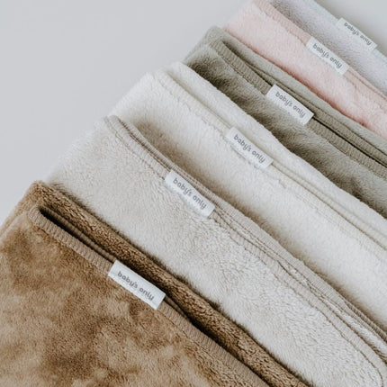Baby's Only Ledikant Cozy Urban Taupe koop je bij Babywinkel
