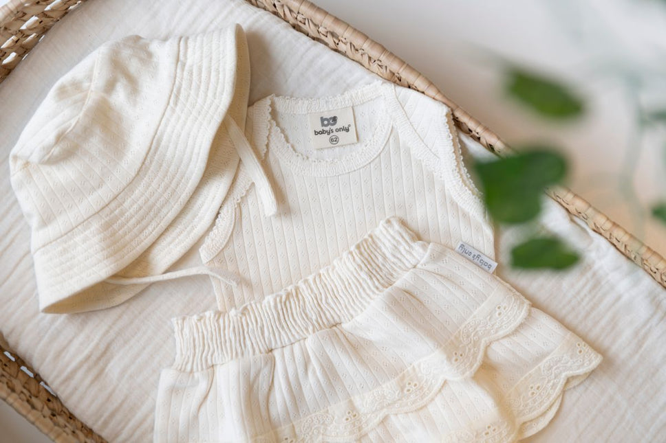 Baby's Only Rompertje Dream Cream Mouwloos koop je bij Babywinkel