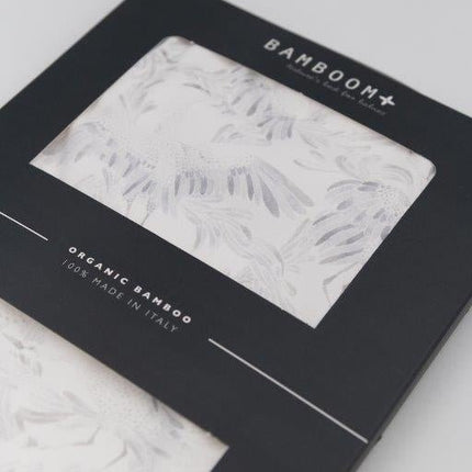 Bamboom Wieglaken Swans Met Sloop 75x100cm koop je bij Babywinkel