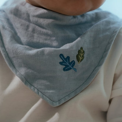 Little Dutch Slabbetje Bandana Pure Denim Blue 2St koop je bij Babywinkel