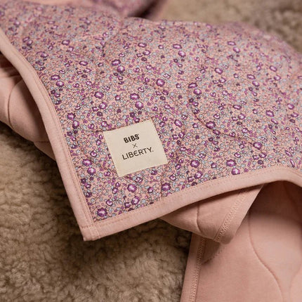 BIBS Babydeken Liberty Chamomile Lawn Baby Blue koop je bij Babywinkel