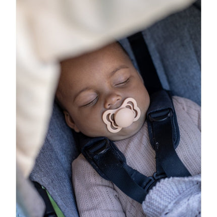 BIBS Speen Maat 1 Vanilla Night Supreme Silicone koop je bij Babywinkel