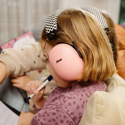 BV - 71RE - Earmuffs for babies and toddlers - pink EOL koop je bij Babywinkel