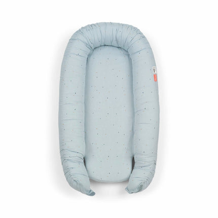 Done by Deer Babynestje Confetti Blue koop je bij Babywinkel