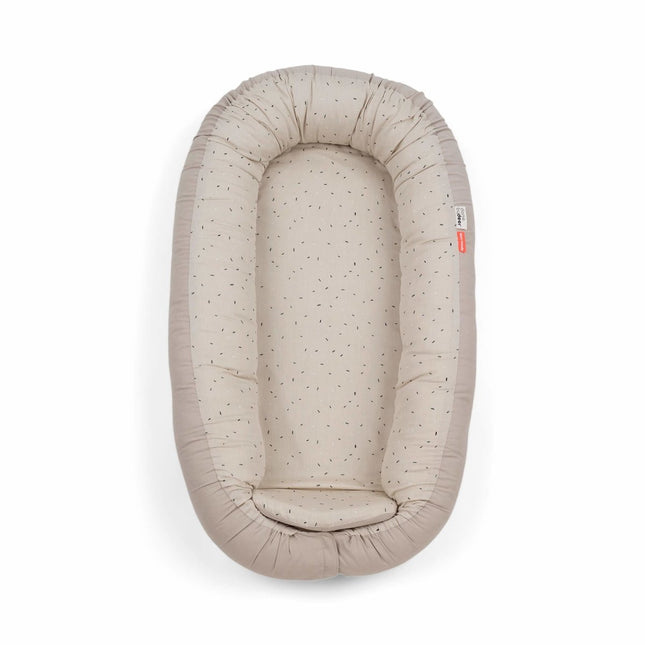 Done by Deer Babynestje Confetti Sand koop je bij Babywinkel