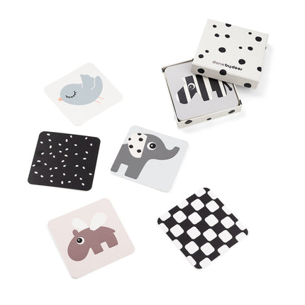 Done by Deer Box Speeltje Contrastkaarten Elphee koop je bij Babywinkel
