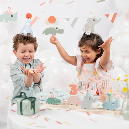 Done by Deer Kinderservies Set Celebration Powder koop je bij Babywinkel