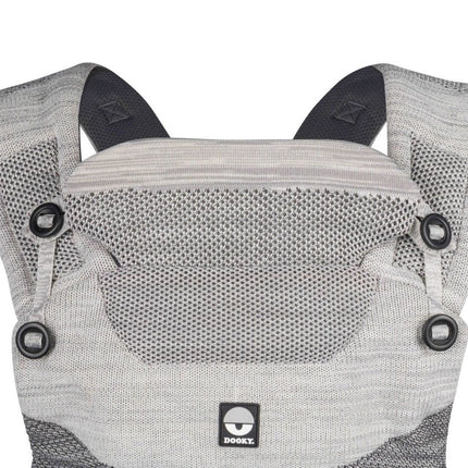 Dooky Draagdoek Terra Nova Grey koop je bij Babywinkel