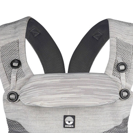 Dooky Draagdoek Terra Nova Grey koop je bij Babywinkel