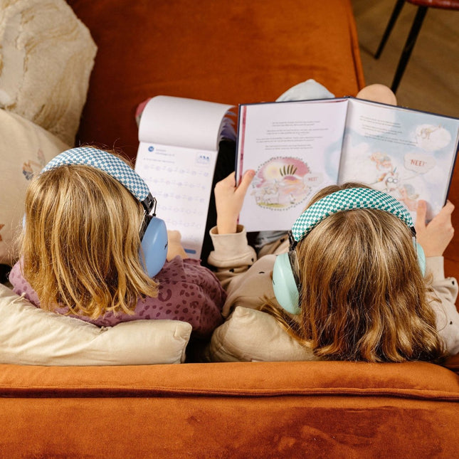 Earmuffs for babies and toddlers - green EOL koop je bij Babywinkel