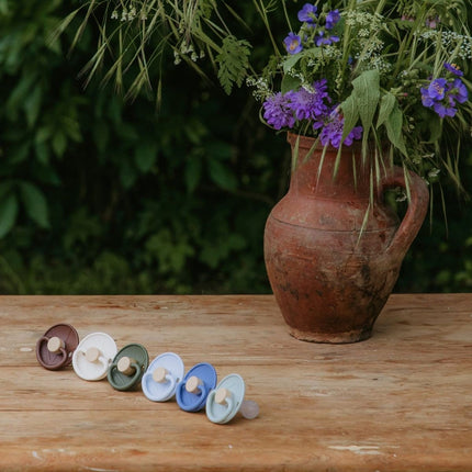 Frigg Speen Maat 1 Little Viking Cocoa/Cream Silicone 2St koop je bij Babywinkel