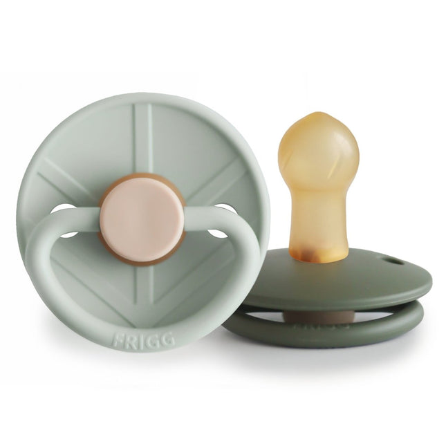 Frigg Speen Maat 1 Little Viking Sage/Olive Latex koop je bij Babywinkel