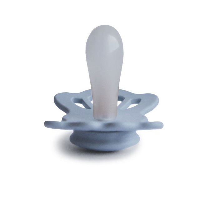 Frigg Speen Maat 1 Lucky Symmetrical Powder Blue Silicone koop je bij Babywinkel