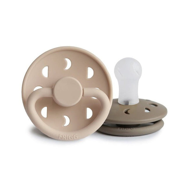 Frigg Speen Maat 1 Moon Croissant/Portobello Silicone 2 - Pack koop je bij Babywinkel