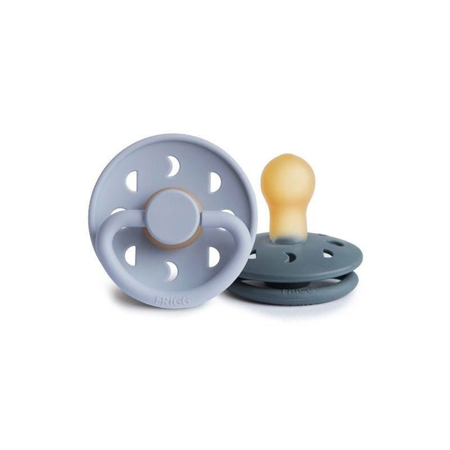 Frigg Speen Maat 1 Moon Powder Blue/Slate Latex 2 - Pack koop je bij Babywinkel