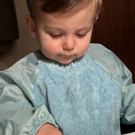 Silly Billyz Slabbetje Small Met Long Sleeve Dusty Blue koop je bij Babywinkel