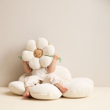 Kid's Concept Kussen Vriendelijke Bloem koop je bij Babywinkel