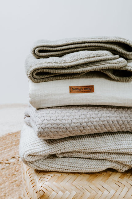 Baby's Only Ledikantdeken Breeze Warm Linen koop je bij Babywinkel