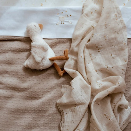 Little Dutch Ledikantdeken Pure Soft Beige Gebreid koop je bij Babywinkel