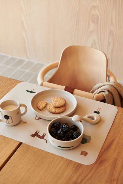 Liewood Kinderservies Set Vivi Safari Sandy koop je bij Babywinkel