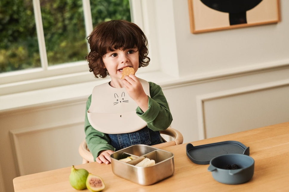 Liewood Lunchbox Arthur Mr Bear Whale Blue koop je bij Babywinkel