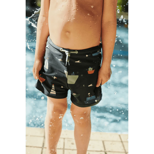 Liewood Zwembroek Kind Sailing / Classic Navy koop je bij Babywinkel