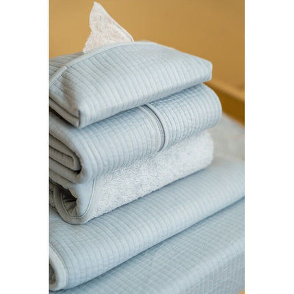 Little Dutch Badcape Baby Pure Soft Blue koop je bij Babywinkel