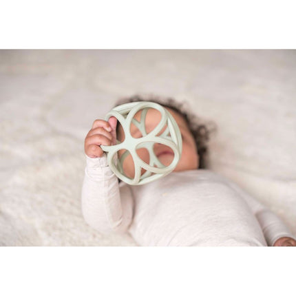 Little Dutch Bijtring Bal Green koop je bij Babywinkel