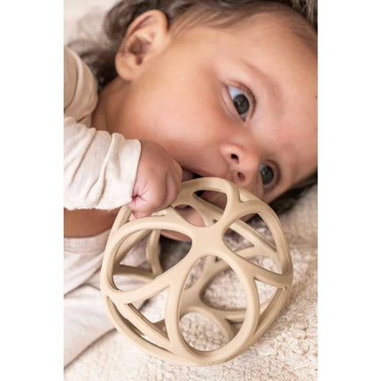 Little Dutch Bijtring Bal Sand koop je bij Babywinkel