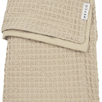 Meyco Baby Waffle Cotton Ledikant Deken Sand 100x150cm koop je bij Babywinkel