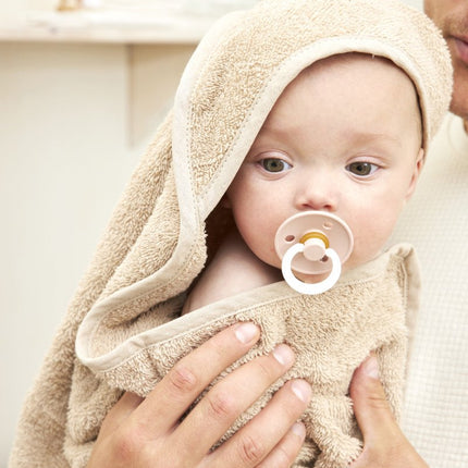 Meyco Badcape Baby Basic Badstof Sand koop je bij Babywinkel