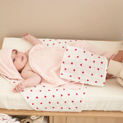 Meyco Hydrofiele Doek Sweet Heart Red 9St koop je bij Babywinkel