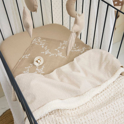 Meyco Ledikantdeken Wafel Teddy Nature 100X150cm koop je bij Babywinkel