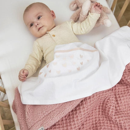 Meyco Ledikantlaken Hearts Soft Pink 100X150cm koop je bij Babywinkel