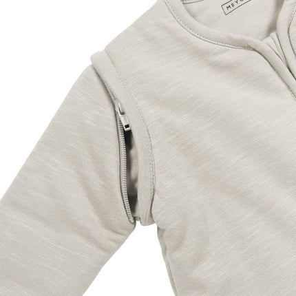 Meyco Slaapzak Baby Afritsbare Mouwen Greige koop je bij Babywinkel