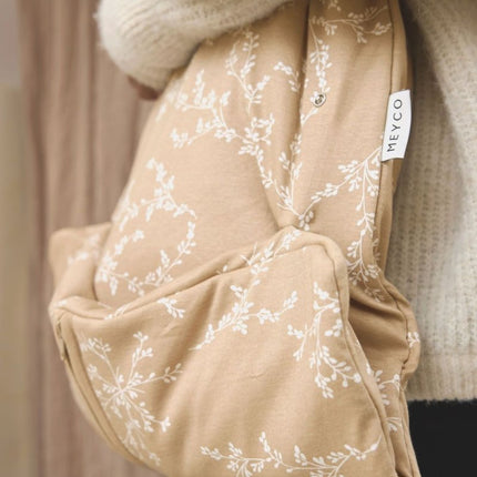 Meyco Slaapzak Baby Branches 4 Seizoenen Sand koop je bij Babywinkel