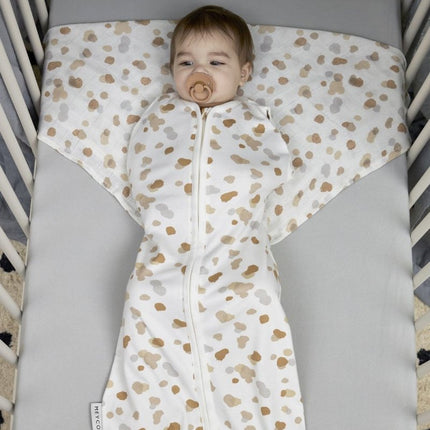 Meyco Slaapzak Baby Stains Zomer Sand 70cm koop je bij Babywinkel