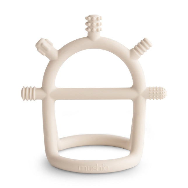 Mushie Bijtring Sensory/Shifting Sand koop je bij Babywinkel