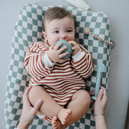 Mushie Educatief Speelgoed Dobbelstenen Blush/Shifting Sands 2st koop je bij Babywinkel