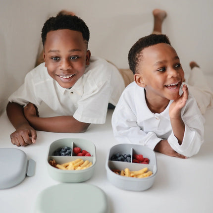 Mushie Lunchbox Sage koop je bij Babywinkel