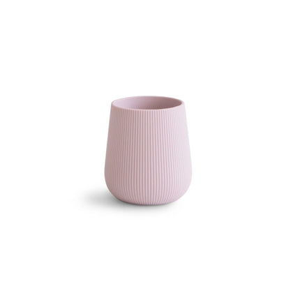 Mushie Oefenbeker Soft Lilac koop je bij Babywinkel