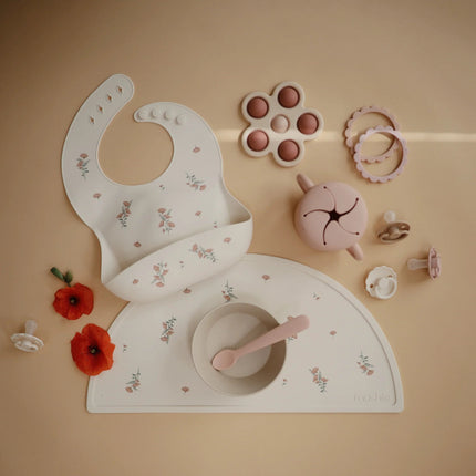 Mushie Placemat Pink Flowers koop je bij Babywinkel