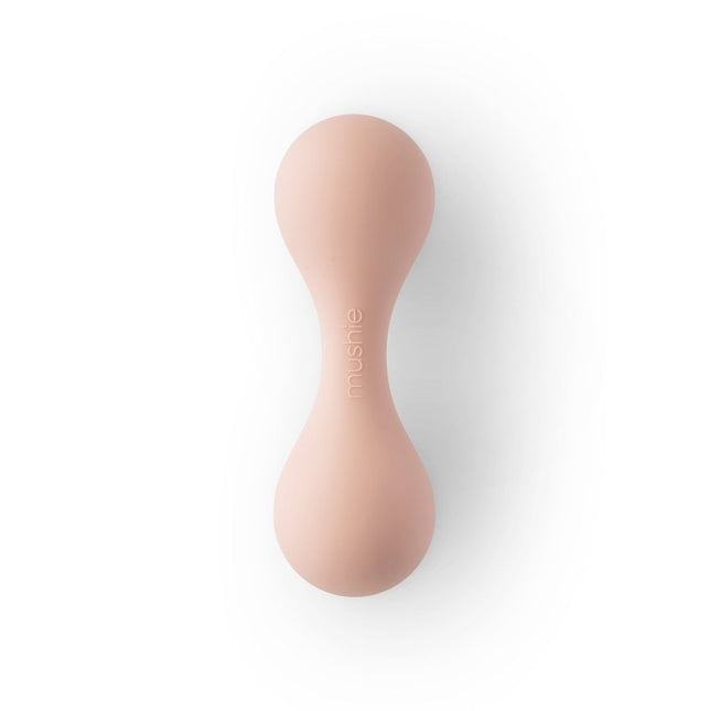 Mushie Rammelaar Blush koop je bij Babywinkel