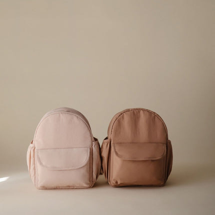 Mushie Rugzak Blush koop je bij Babywinkel