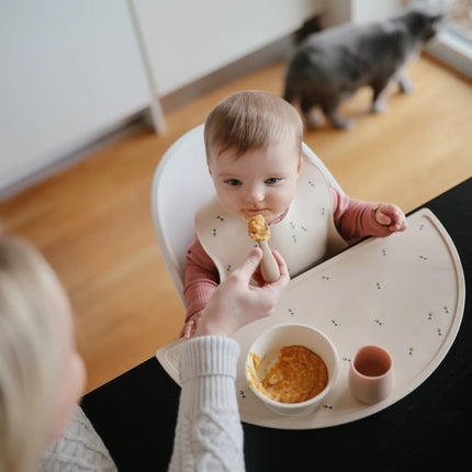 Mushie Slabbetje Bee koop je bij Babywinkel